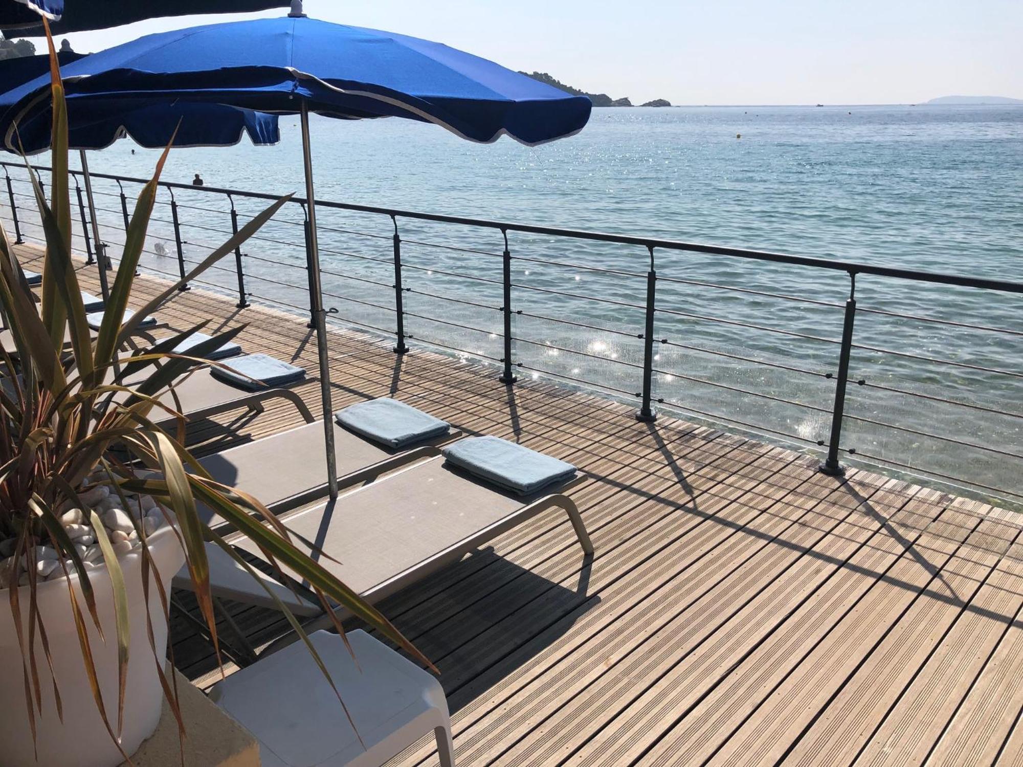 Grand Hotel Moriaz Le Lavandou Εξωτερικό φωτογραφία