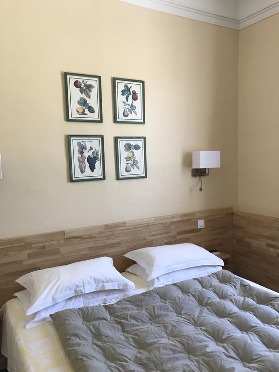 Grand Hotel Moriaz Le Lavandou Εξωτερικό φωτογραφία