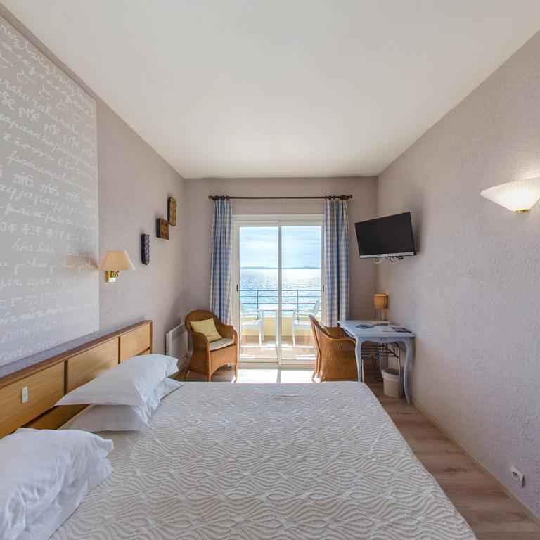 Grand Hotel Moriaz Le Lavandou Εξωτερικό φωτογραφία