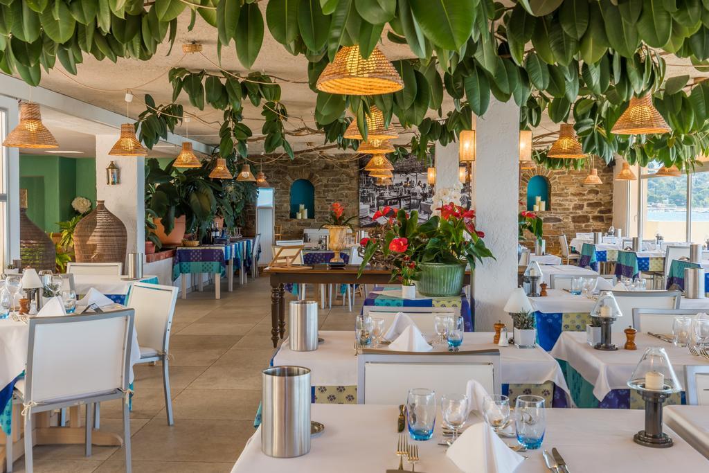 Grand Hotel Moriaz Le Lavandou Εξωτερικό φωτογραφία