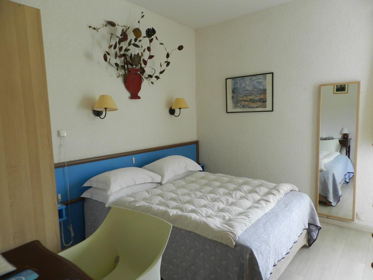 Grand Hotel Moriaz Le Lavandou Δωμάτιο φωτογραφία