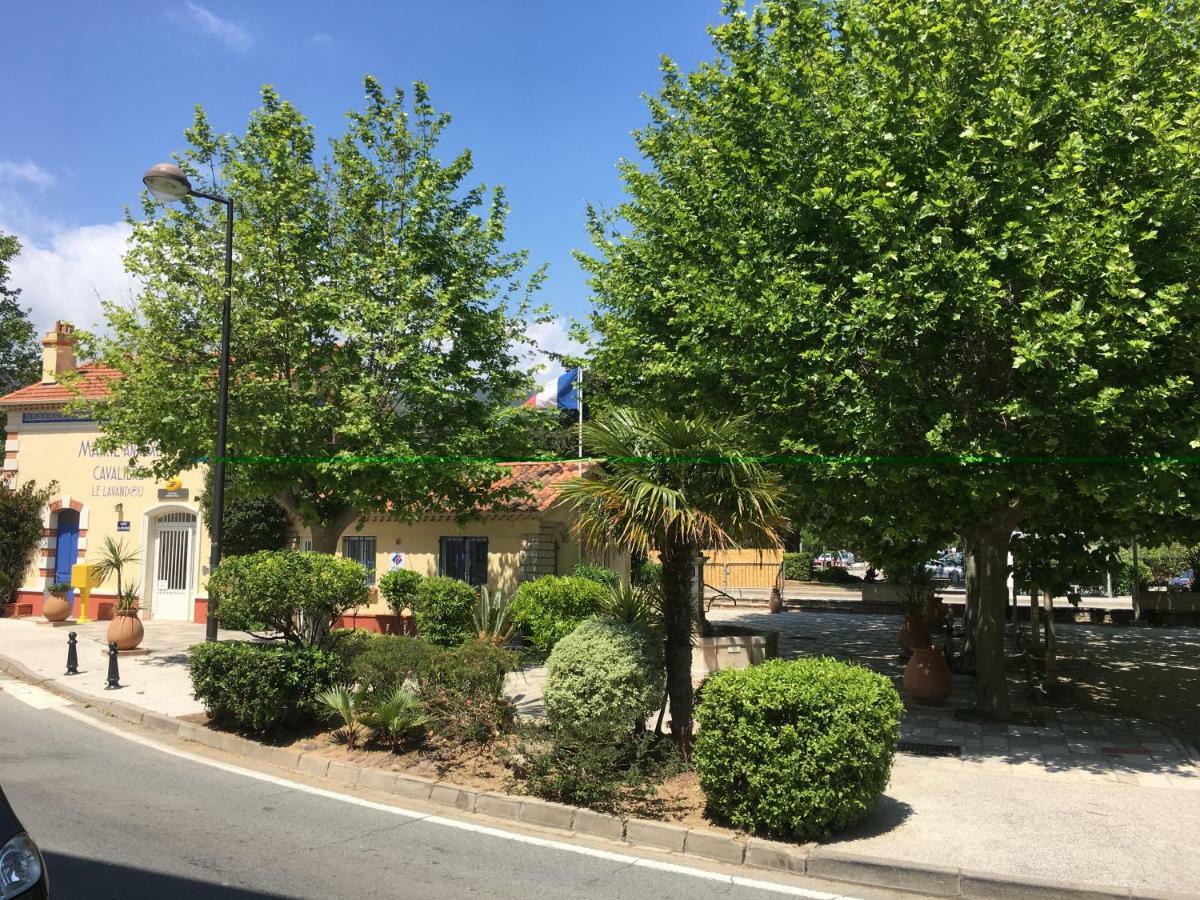 Grand Hotel Moriaz Le Lavandou Εξωτερικό φωτογραφία